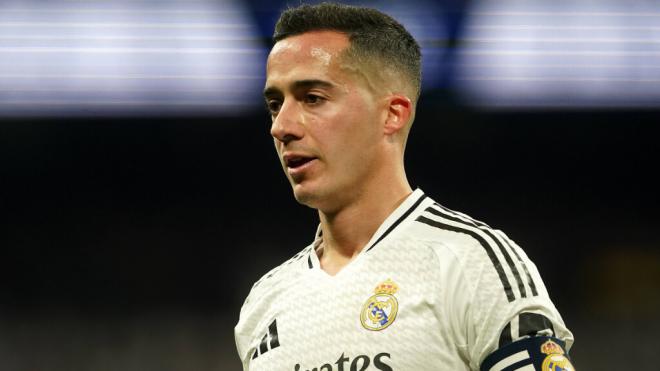 Lucas Vázquez, en un partido con el Real Madrid (Foto: Cordon Press)