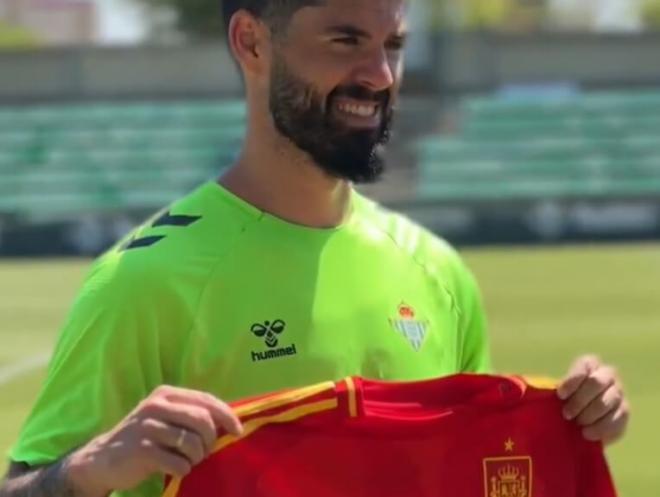 Isco Alarcón, con la camiseta de España.