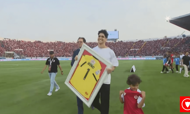 El homenaje a Bono antes del Wydad Athletic-Sevilla.