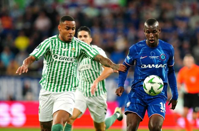Natan, ante el Chelsea (Foto: Europa Press)