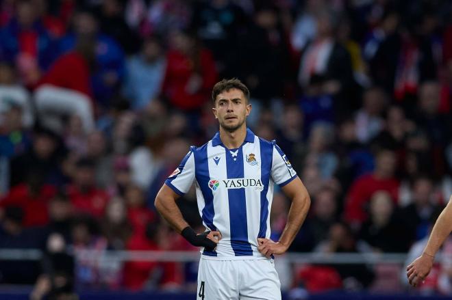 Martín Zubimendi, en un partido de la Real Sociedad (Foto: Cordon Press).