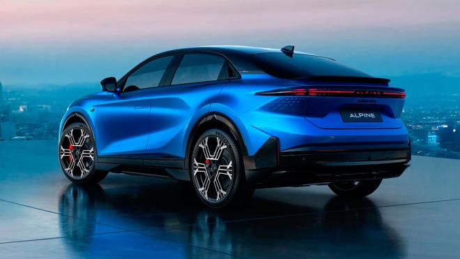 Alpine A390