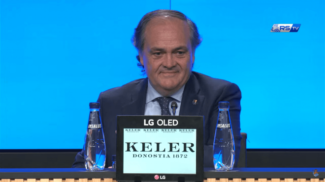 Jokin Aperribay en sala de prensa. (Foto: Real Sociedad)