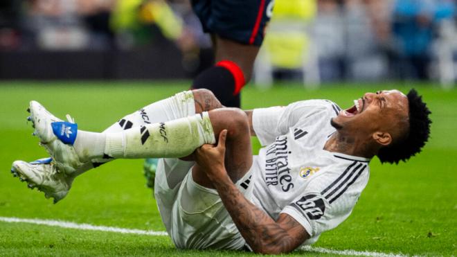 Éder Militao lesionado del cruzado (Cordon Press)