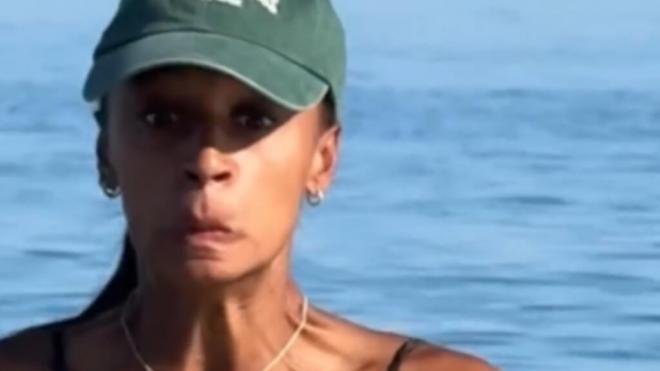 Ana Peleito reacciona mientras se baña (Foto: Instagram Ana Peleteiro)