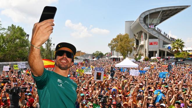 Fernando Alonso, en un evento en Montmeló (Foto: F1).