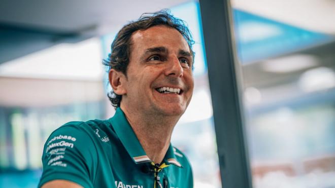 Pedro de la Rosa, en el Gran Premio de Montmeló (Foto: Aston Martin).