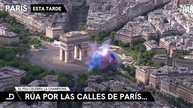 El PSG celebrando la Champions por París (ElDesmarque)