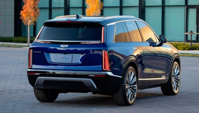 Cadillac VISTIQ 2026