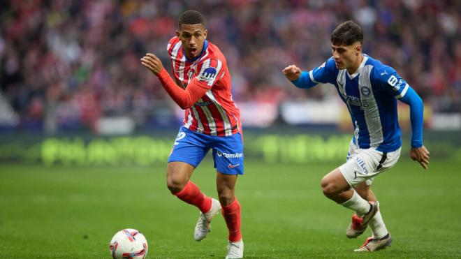 Carlos Martín en un partido contra el Atleti (Cordon Press)