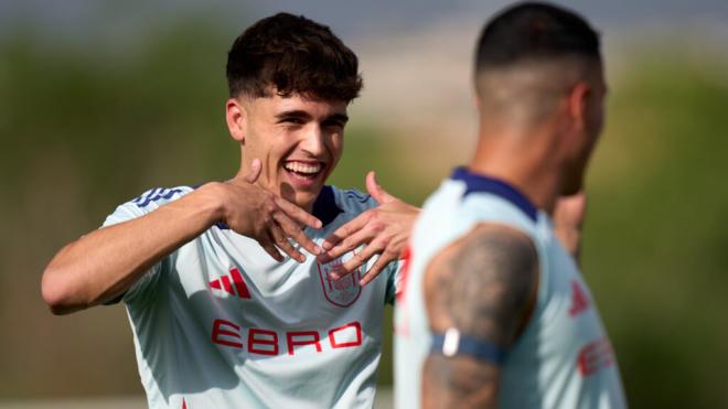 Pau Cubarsí en la selección española (Redes Sociales)