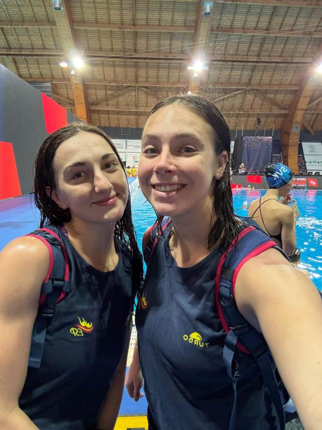 Alisa Ozhogina y Marina García Polo.