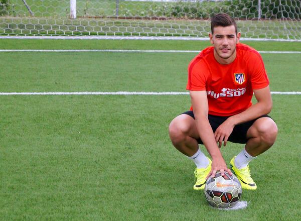 Theo Hernández, cuando era jugador del Atlético de Madrid Juvenil A (Atlético de Madrid)