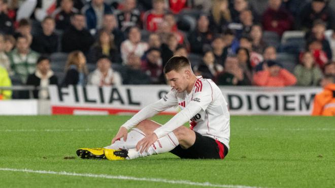 Franco Mastantuono en un partido con River Plate (Foto: Cordon Press)