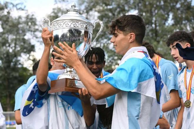 Miguel Conde con la selección galega (Foto: Instagram).