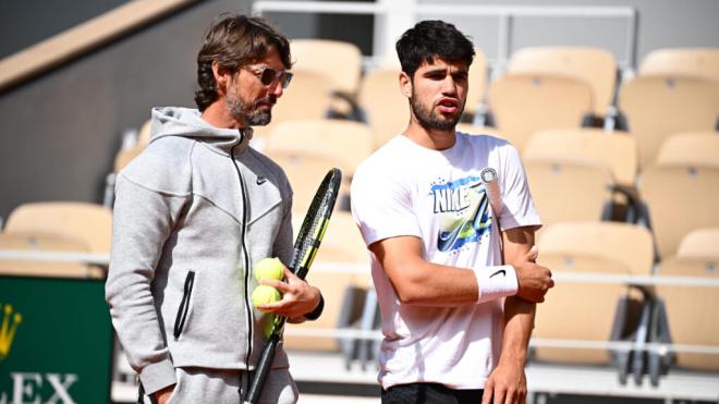 Juan Carlos Ferrero y Carlos Alcaraz (Cordon Press)