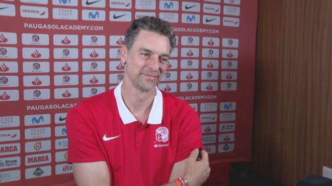 Pau Gasol atiende a ElDesmarque (Foto: ElDesmarque)