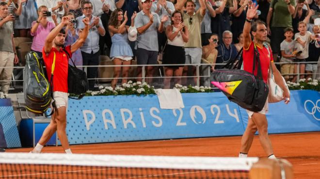 Carlos Alcaraz y Rafa Nadal en los JJOO (Europa Press)