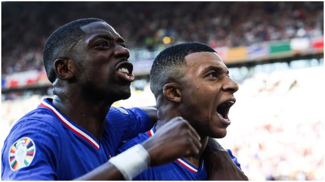 Ousmane Dembelé y Kylian Mbappé con la selección francesa. (Foto: Europa Press)