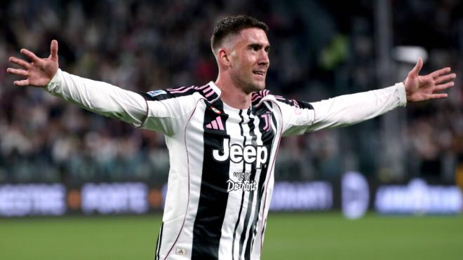 Vlahovic celebra un gol con la Juventus (Cordon Press)
