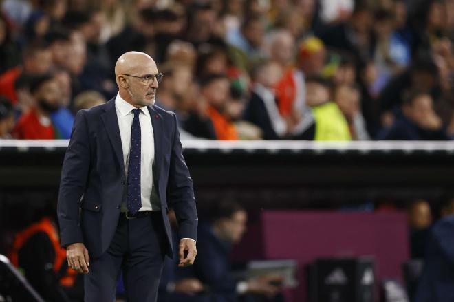 Luis de la Fuente, durante el Portugal-España de la Nations League (Foto: Cordon Press).