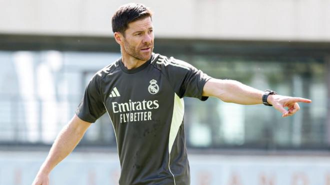 Xabi Alonso entrenando con el Real Madrid (Redes Sociales)