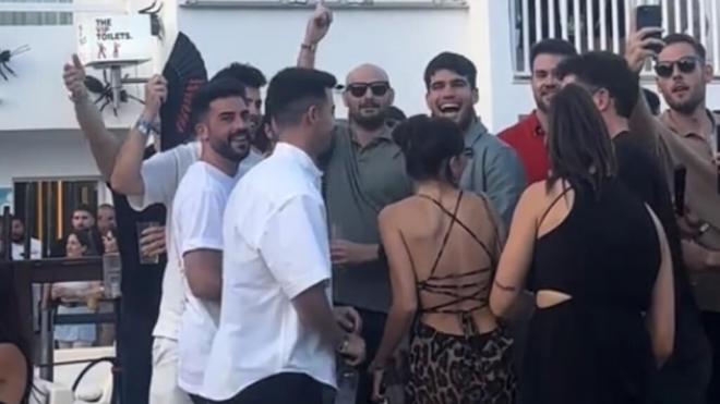Carlos Alcaraz disfrutando junto a youtubers en Ushuaia (captura: carliwii).
