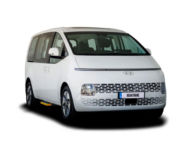 Nuevo Hyundai Staria HEV