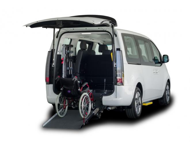 Nuevo Hyundai Staria HEV