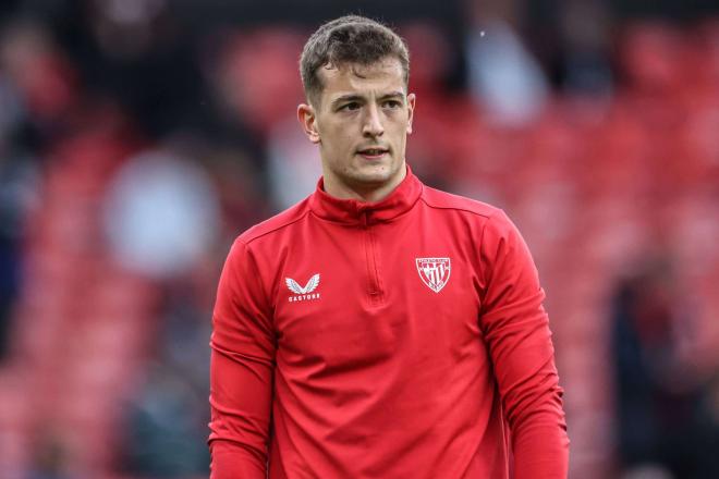 Julen Agirrezabala, en un partido con el Athletic (Foto: Cordon Press).