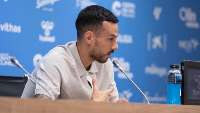 Manu Molina, en su rueda de prensa de despedida (Foto: Málaga CF).