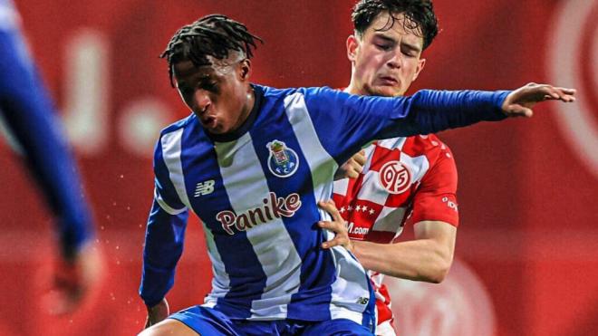 Cardoso Varela en las categorías inferiores del Oporto (Redes Sociales)