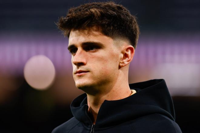 Pau Víctor, antes de un partido del FC Barcelona (Foto: EuropaPress).