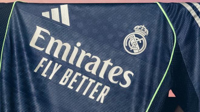 Segunda equipación de la temporada 25/26 (@realmadrid)