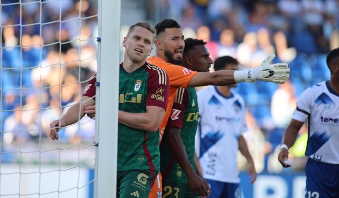 Alemao se lamenta durante el Tenerife-Oviedo (Foto: LALIGA).