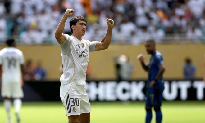 Gonzalo García celebra su gol en el Real Madrid-Al Hilal (Foto: EFE).