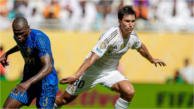Gonzalo en el partido contra el Al-Hilal (Cordon Press)