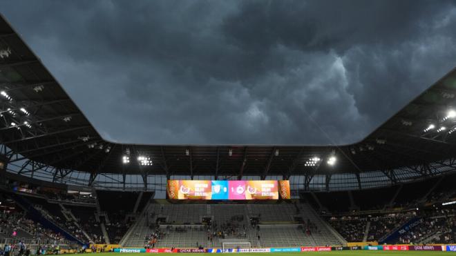 La tormenta durante el Pachuca - Salzburgo (Fuente: redes sociales)