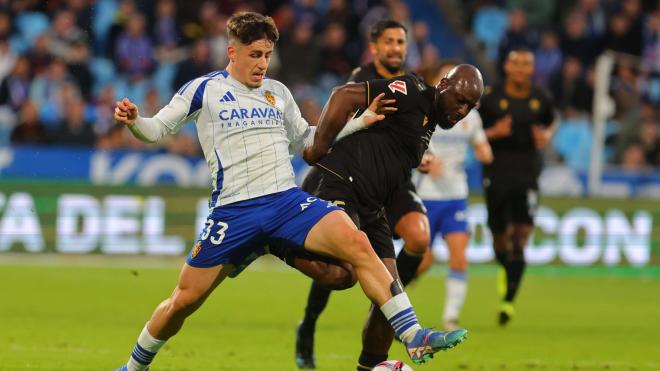 Adrián Liso, con el Real Zaragoza (Foto: LALIGA).