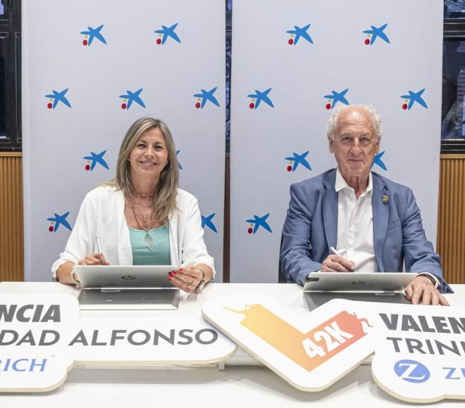 CaixaBank renueva su patrocinio en el Medio y el Maratón Valencia hasta el año 2027