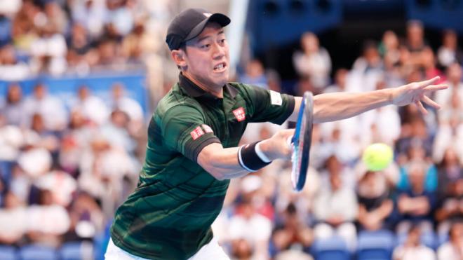 Kei Nishikori jugando al tenis (Cordon Press)