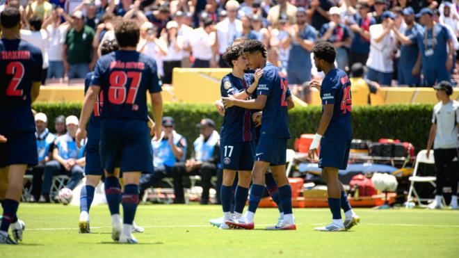 Jugadores del PSG contra el Atleti (Cordon Press)