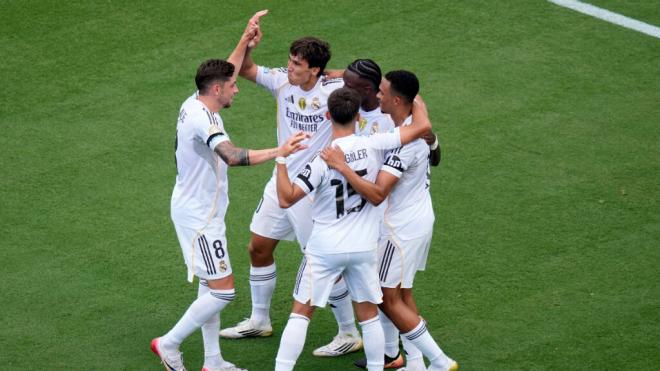Los jugadores del Real Madrid celebrando contra el Pachuca (Fuente: EFE)
