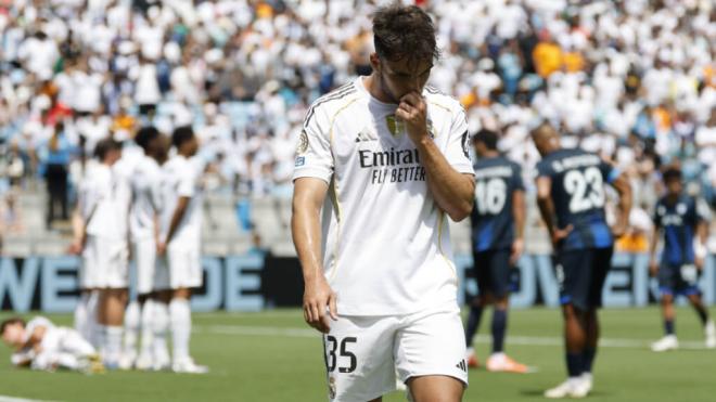Raúl Asencio, expulsado ante Pachuca (Foto: EFE)