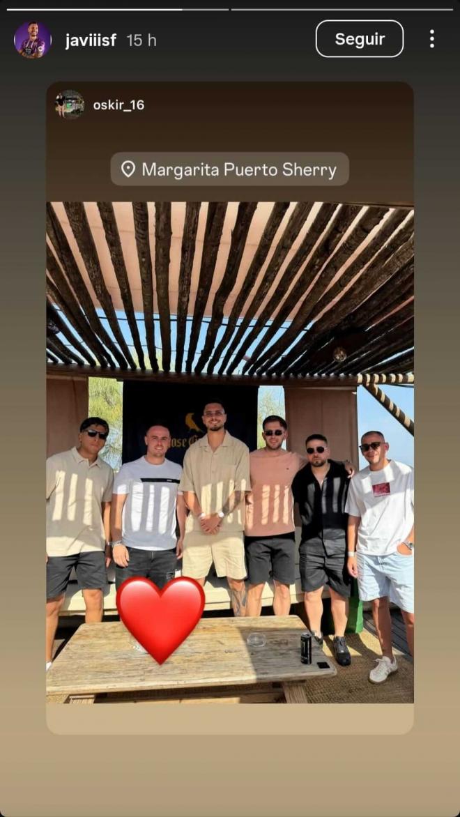 Javi Sánchez con unos amigos en El Puerto de Santa María, Cádiz