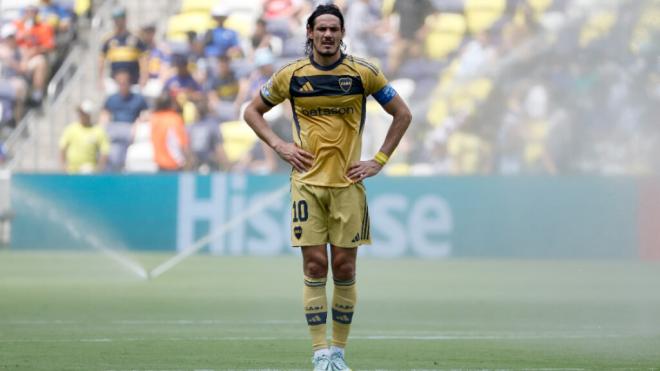 Edinson Cavani en el partido ante Auckland (Foto: EFE)