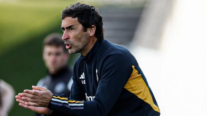 Raúl González durante un partido con el Real Madrid Castilla