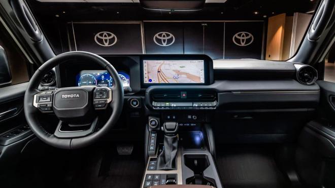 Toyota Land Cruiser Hybrid 48V