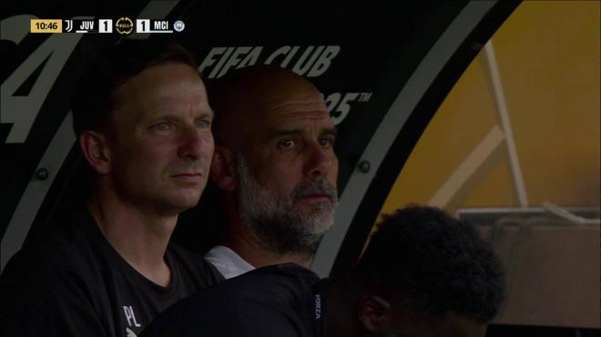 Pep Guardiola no puede creer el error de Ederson (Telecinco)