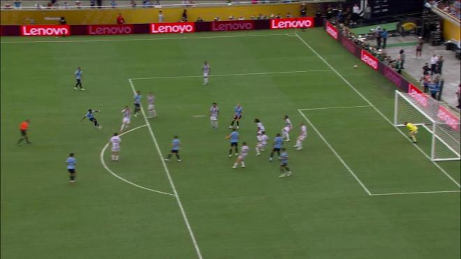 Savinho en la jugada de su gol (Telecinco)